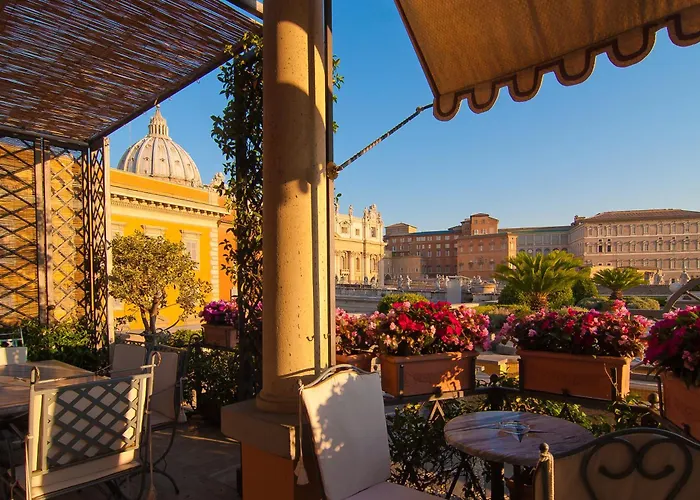 Residenza Paolo Vi Отель