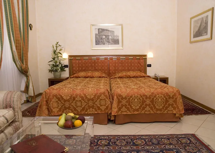 Residenza Paolo Vi 4* Рим