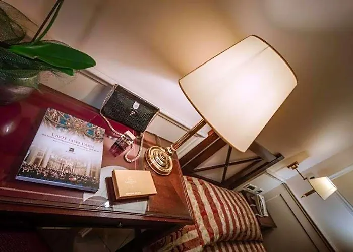 Residenza Paolo Vi Отель Рим